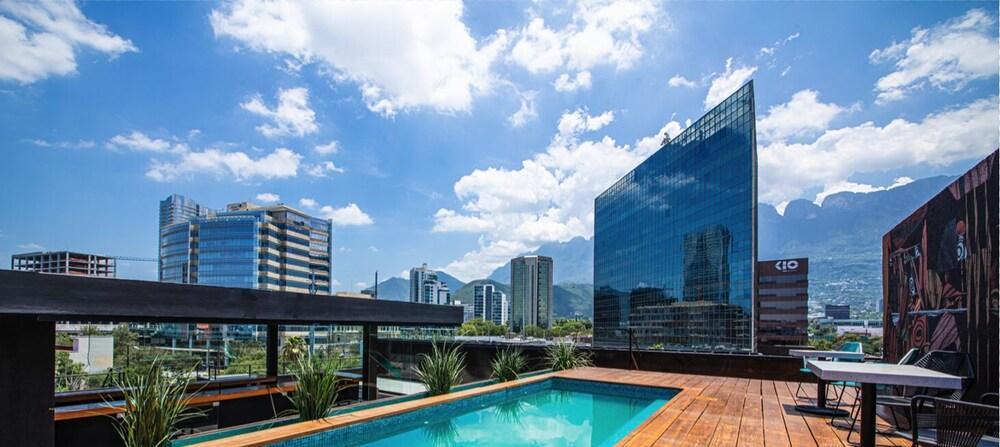 Autentico Monterrey 4*